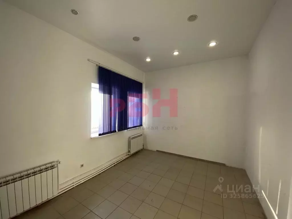 Торговая площадь в Курганская область, Курган ул. Куйбышева, 36с4 (105 ... - Фото 2