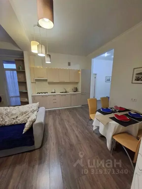 2-к кв. Крым, Ялта ул. Красных Партизан, 14Б (73.0 м) - Фото 1