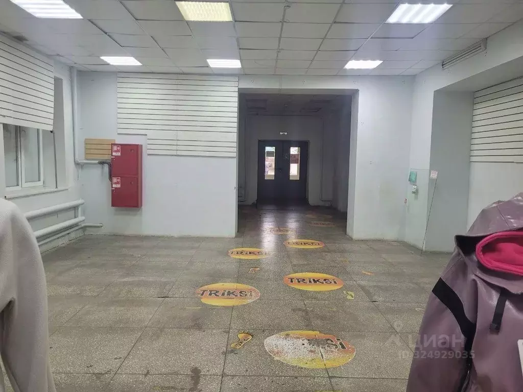 Помещение свободного назначения в Саратовская область, Энгельс пл. ... - Фото 2