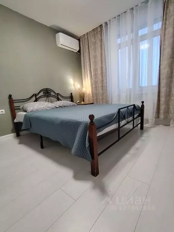 1-к кв. Тюменская область, Тюмень Харьковская ул., 76 (35.0 м) - Фото 1