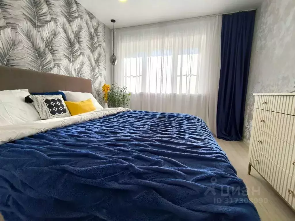 2-к кв. Ханты-Мансийский АО, Урай 2-й мкр, 56 (48.0 м) - Фото 1