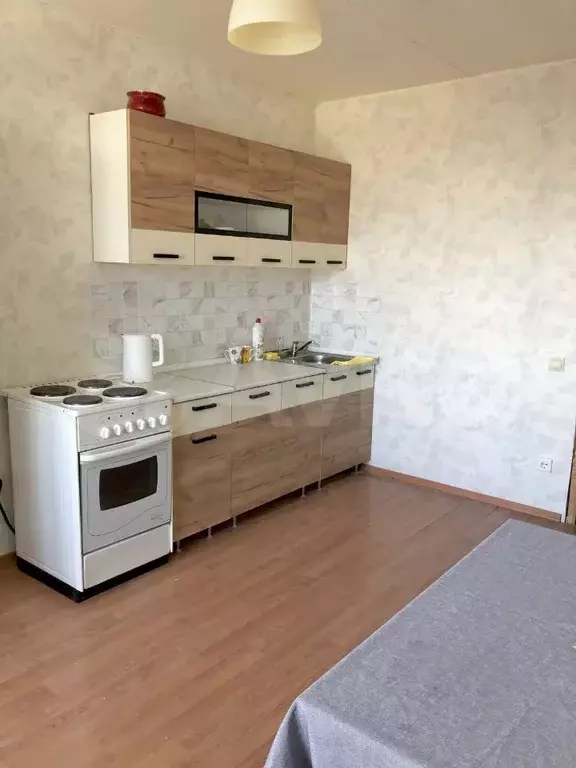 1-к. квартира, 40 м, 15/17 эт. - Фото 0