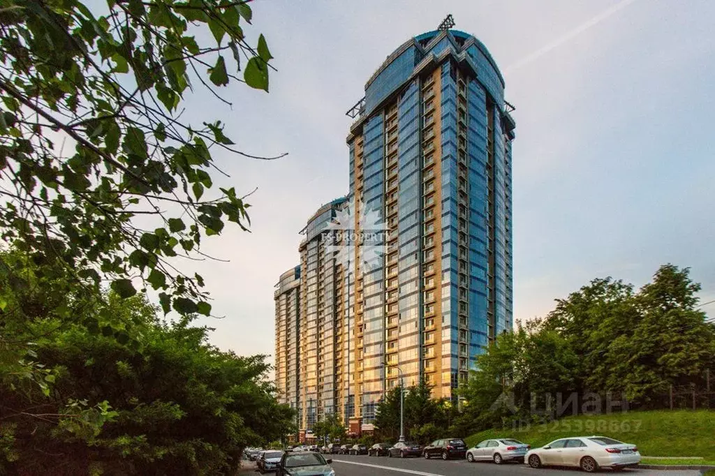 Гараж в Москва Нежинская ул., 1к3 (13 м) - Фото 1