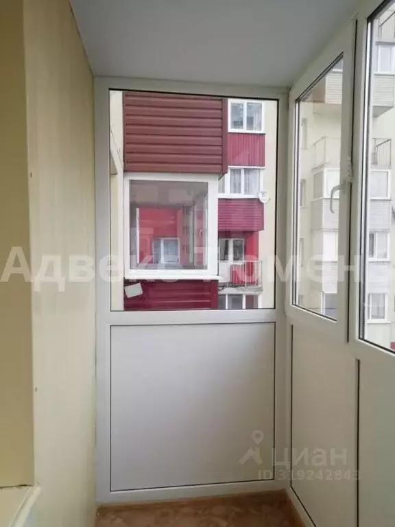 2-к кв. Тюменская область, Тюмень ул. Василия Гольцова, 4 (69.1 м) - Фото 1