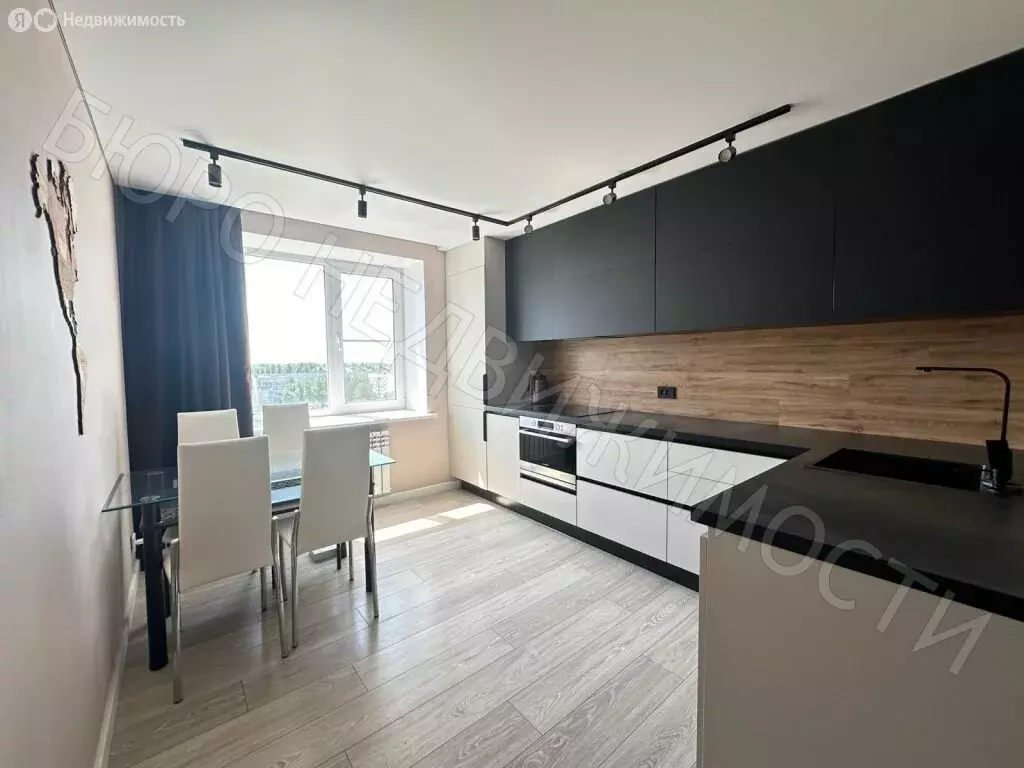 2-комнатная квартира: Балашов, улица Строителей, 6Б (56.4 м) - Фото 0