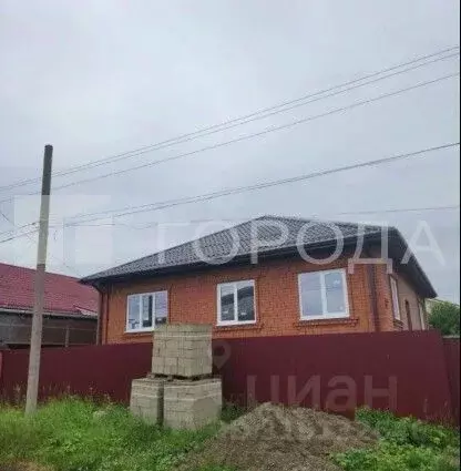 Дом в Адыгея, Майкоп городской округ, пос. Западный ул. Весенняя (151 ... - Фото 0