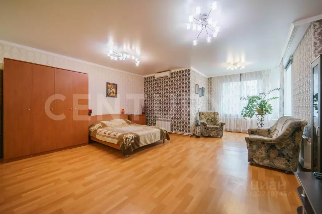 1-к кв. Липецкая область, Липецк Саперная ул., 1 (82.6 м) - Фото 1