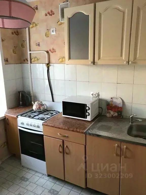 2-к кв. Свердловская область, Екатеринбург ул. 8 Марта, 121 (45.0 м) - Фото 1