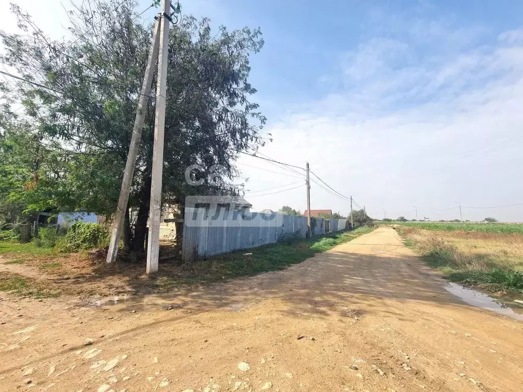 Дом в Краснодарский край, Крымский район, Варениковская ст-ца ул. ... - Фото 2