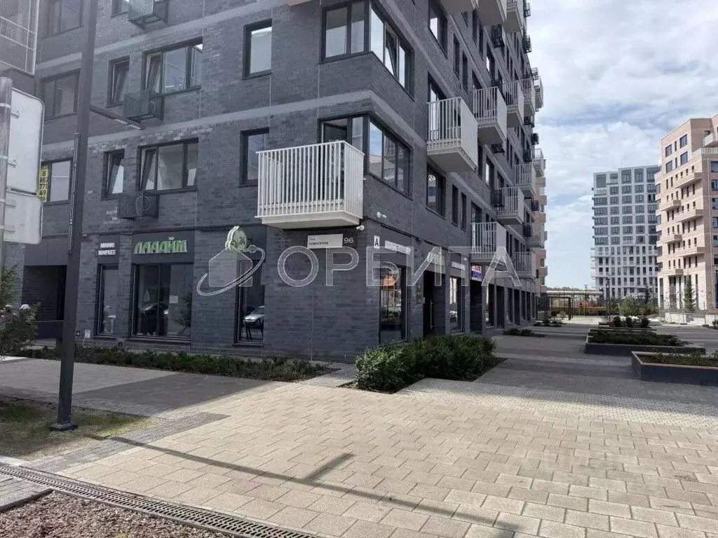 Помещение свободного назначения в Тюменская область, Тюмень ул. ... - Фото 2
