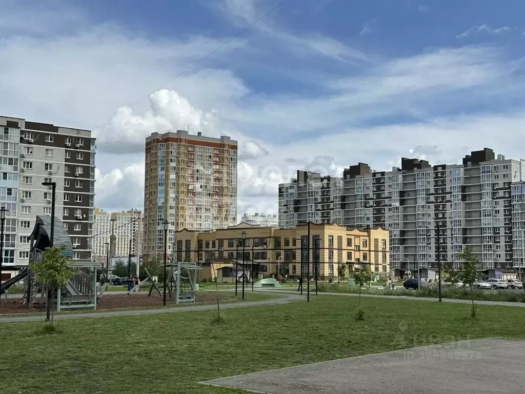 2-к кв. Липецкая область, Липецк ул. И.В. Свиридова, 6 (58.8 м) - Фото 1