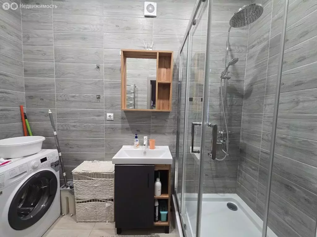 Дом в городской посёлок Вырица, Центральный микрорайон (90 м) - Фото 1