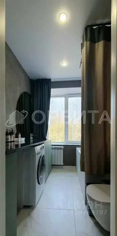 2-к кв. Тюменская область, Тюмень Одесская ул., 51 (54.6 м) - Фото 1
