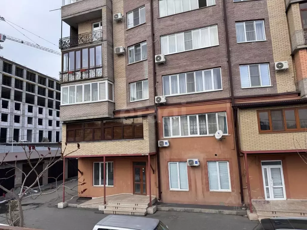 Торговая площадь в Северная Осетия, Владикавказ ул. Ахмада Кадырова, 4 ... - Фото 2