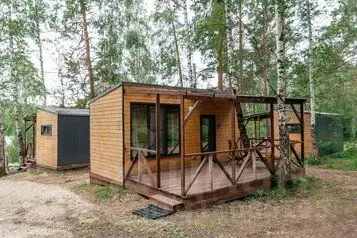 Дом в Свердловская область, Дегтярск ул. Шуры Екимовой, 110А (15 м) - Фото 0