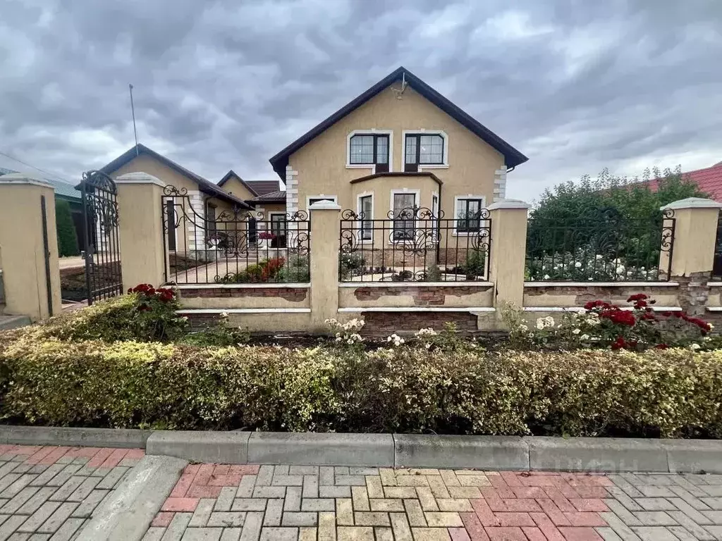 Дом в Белгородская область, Губкинский городской округ, с. Аверино ул. ... - Фото 1