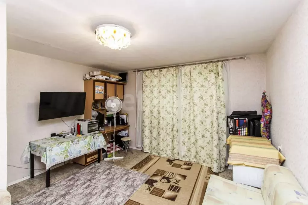 1-к кв. Тюменская область, Тюмень ул. Ватутина, 18 (31.4 м) - Фото 1