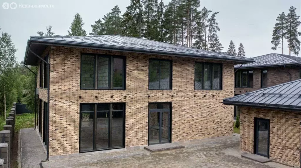 Дом в Сертолово, СНТ Медное Озеро-3, 4-я линия (330 м) - Фото 1