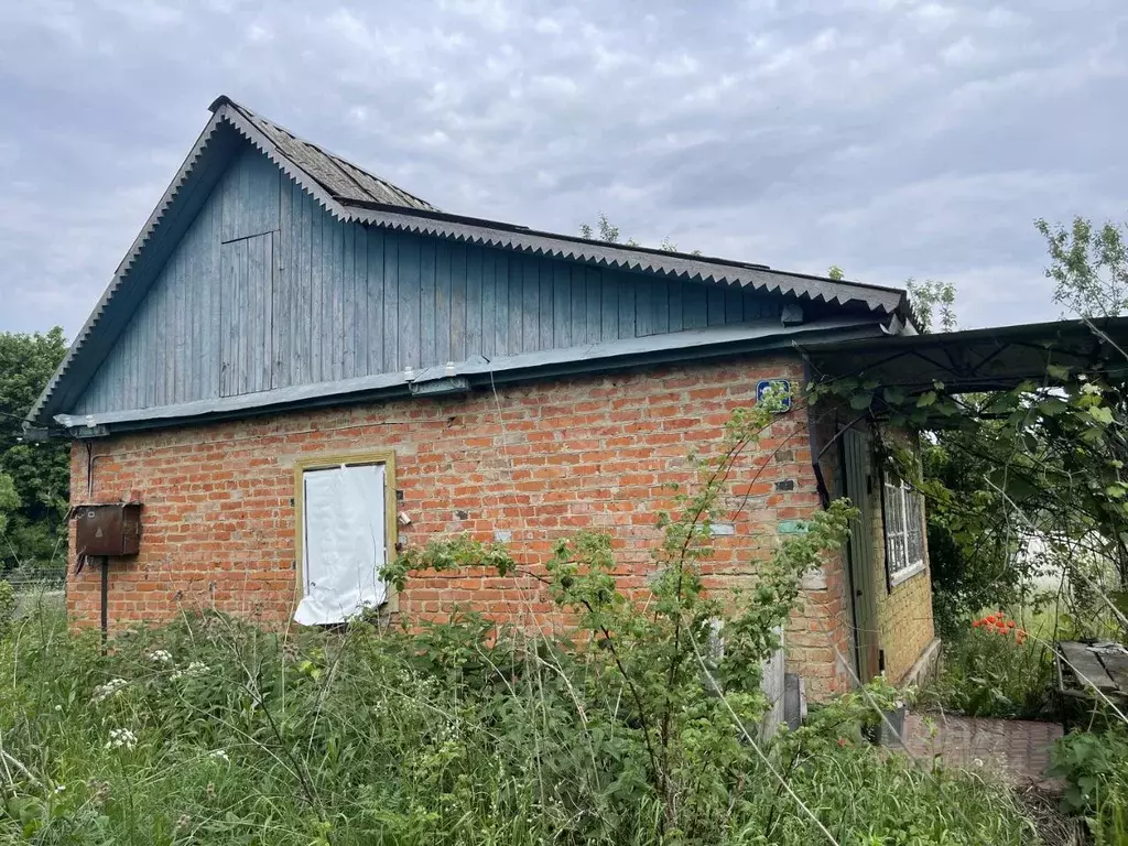 Дом в Орловская область, Мценский район, Подмокринское с/пос, д. ... - Фото 0