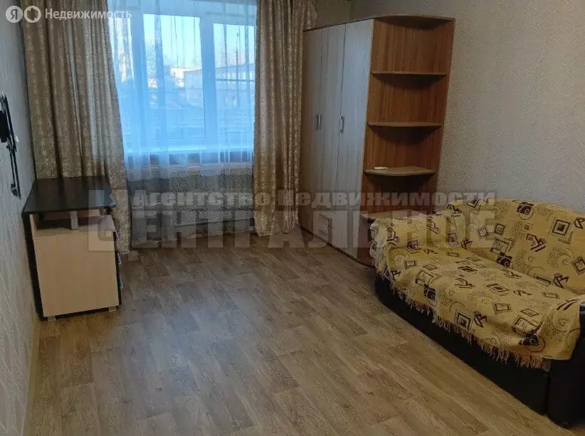 1-комнатная квартира: Смоленск, улица Шевченко, 93В (36 м) - Фото 1