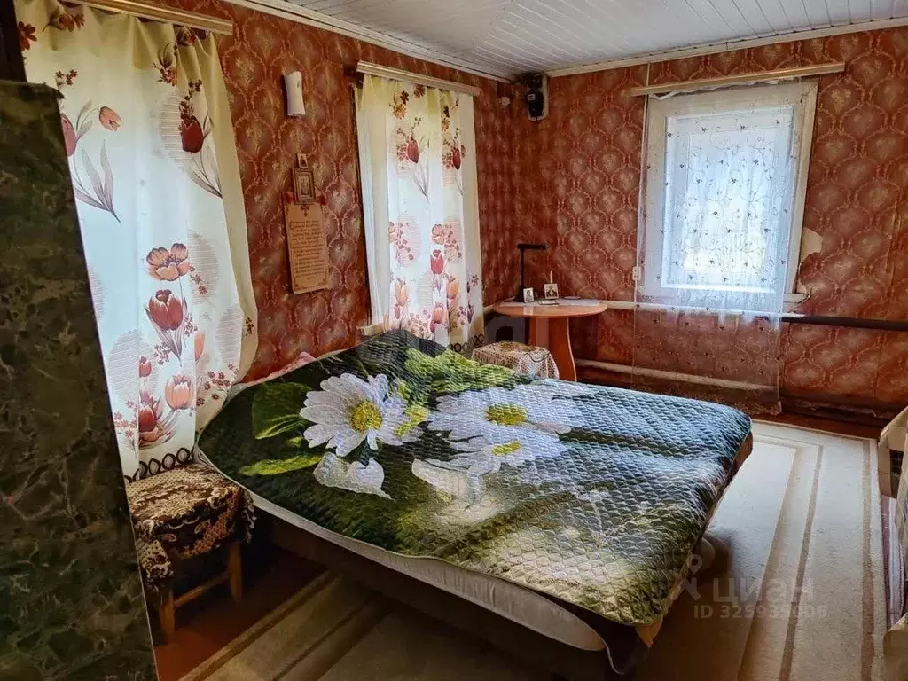 Дом в Калужская область, Ульяновский муниципальный округ, с. ... - Фото 1