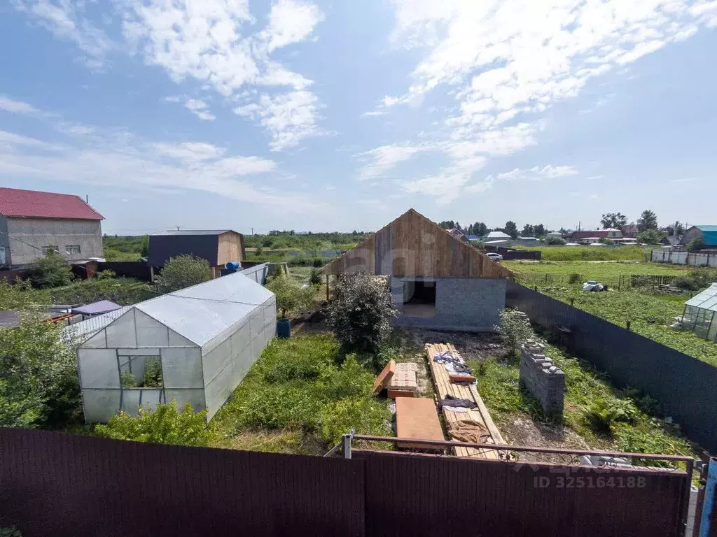 Дом в Тюменская область, Тюмень Салют СНТ, ул. Цветочная (29 м) - Фото 1