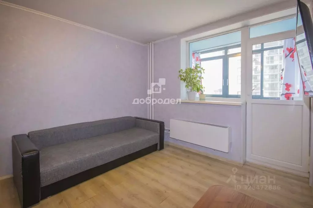 Студия Свердловская область, Екатеринбург ул. Рощинская, 21к2 (27.5 м) - Фото 2