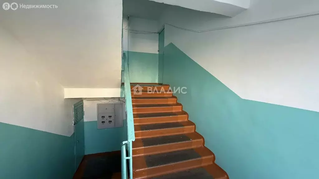 3-комнатная квартира: Улан-Удэ, проспект Строителей, 54 (64 м) - Фото 2