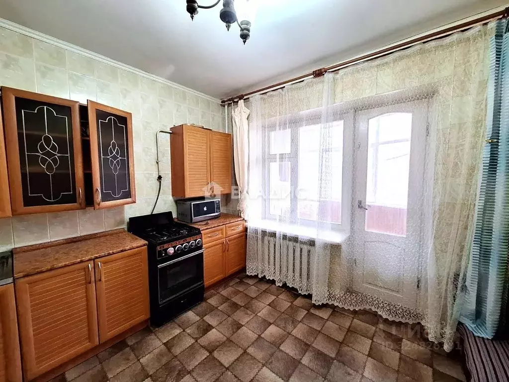 2-к кв. Краснодарский край, Ейск Красная ул., 57А (68.0 м) - Фото 2