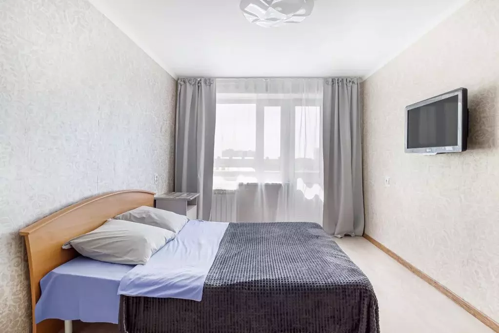 1-к кв. Ханты-Мансийский АО, Нижневартовск ул. Мира, 83 (32.0 м) - Фото 0