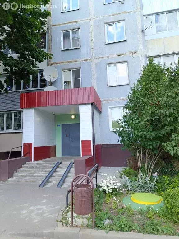 2-комнатная квартира: Щербинка, улица Космонавтов, 7 (54 м) - Фото 0