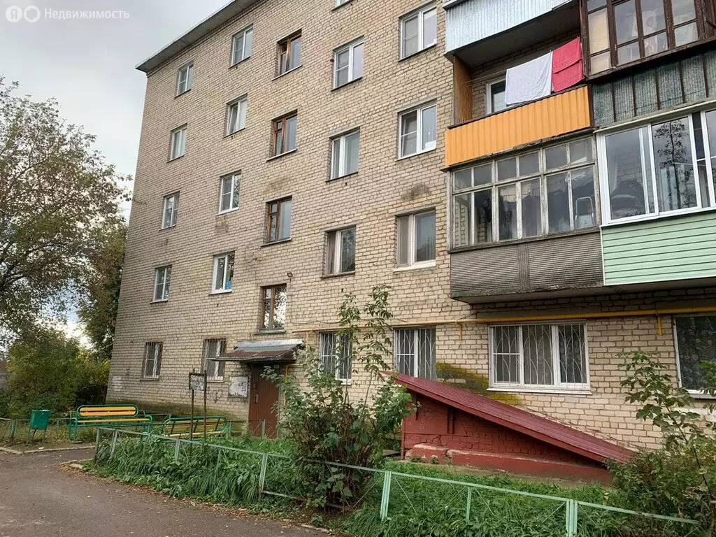 3-комнатная квартира: Балабаново, улица Гагарина, 3 (50 м) - Фото 1