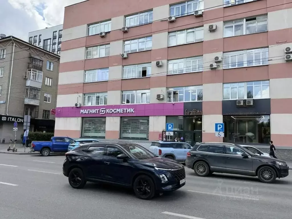 Торговая площадь в Свердловская область, Екатеринбург ул. Белинского, ... - Фото 1