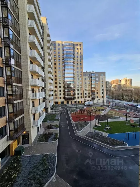 1-к кв. Красноярский край, Красноярск Регатная ул., 3 (40.9 м) - Фото 1