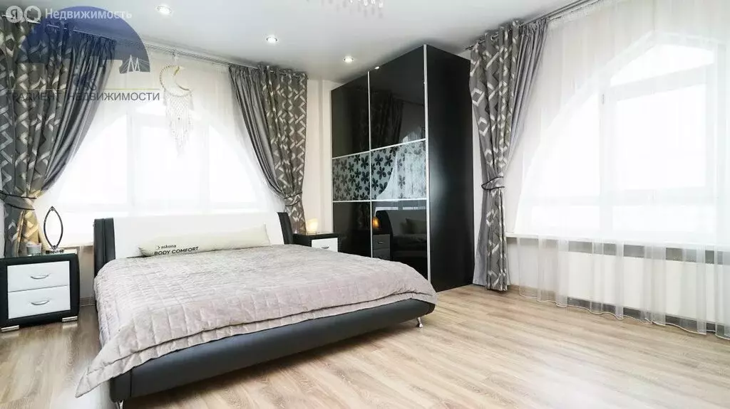 2-комнатная квартира: Казань, улица Гастелло, 7 (79.7 м) - Фото 2