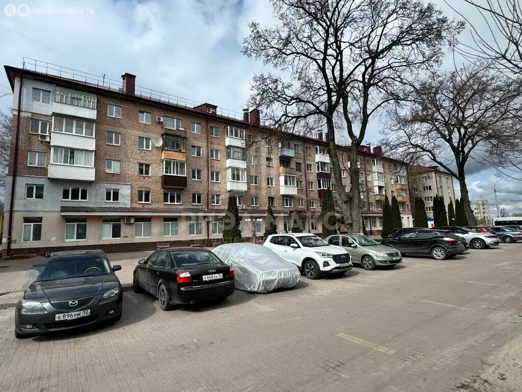 1-комнатная квартира: Брянск, проспект Ленина, 103 (30.4 м) - Фото 2