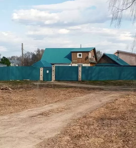 Дом в Марий Эл, Волжский район, Большепаратское с/пос, д. Вахоткино  ... - Фото 0