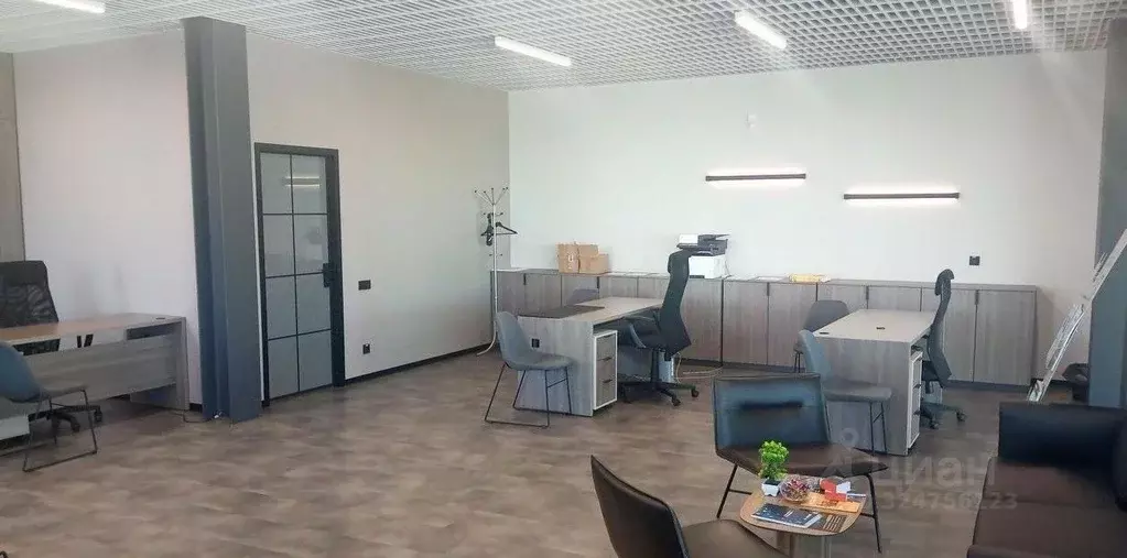 Офис в Санкт-Петербург, Санкт-Петербург, Петергоф ул. Новые Заводы, ... - Фото 2