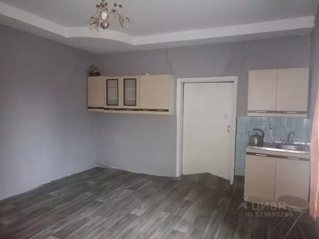 3-к кв. Калининградская область, Славский муниципальный округ, пос. ... - Фото 2