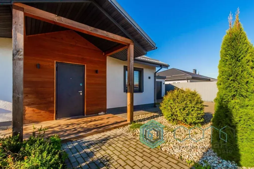 Дом в Калининградская область, Гурьевский муниципальный округ, пос. ... - Фото 1