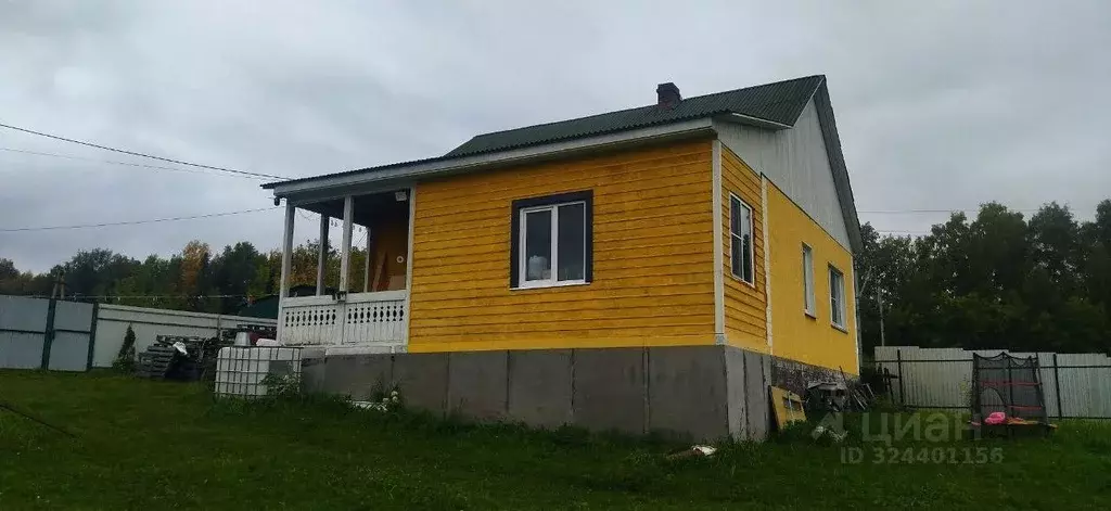 Дом в Красноярский край, Красноярск городской округ, д. Бугачево  (63 ... - Фото 1