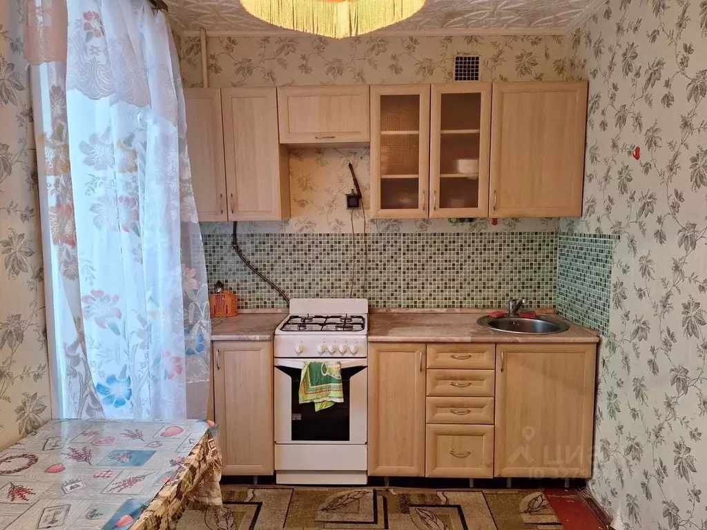 1-к кв. Нижегородская область, Дзержинск Молодежная ул., 13 (34.4 м) - Фото 1