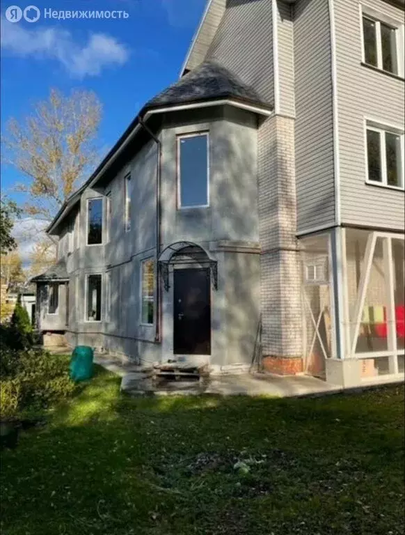 Дом в Луга, улица Дмитриева, 62Б (398.8 м) - Фото 2