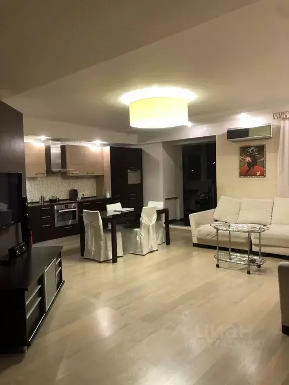 3-к кв. Пермский край, Пермь ул. Комиссара Пожарского, 13А (108.0 м) - Фото 0