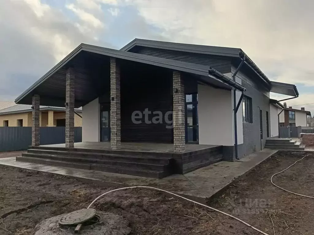 Дом в Башкортостан, Уфимский район, Русско-Юрмашский сельсовет, д. ... - Фото 1