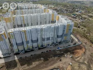 2-комнатная квартира: Красноярск, микрорайон Нанжуль-Солнечный, ... - Фото 1