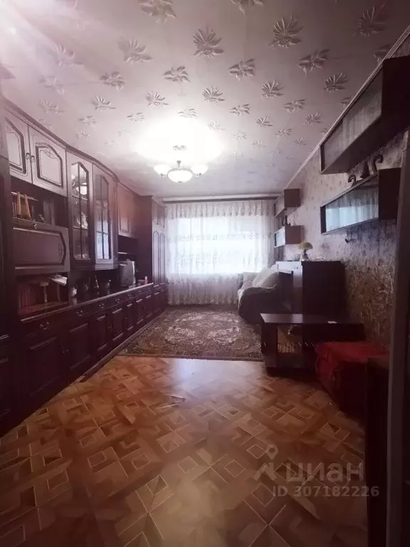 3-к кв. Волгоградская область, Волгоград ул. Генерала Штеменко, 54 ... - Фото 0