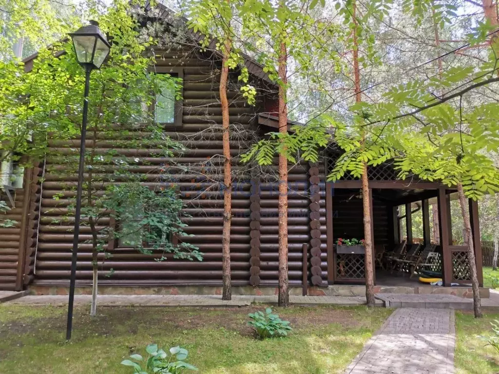 Коттедж в Нижегородская область, Вачский муниципальный округ, с. ... - Фото 1