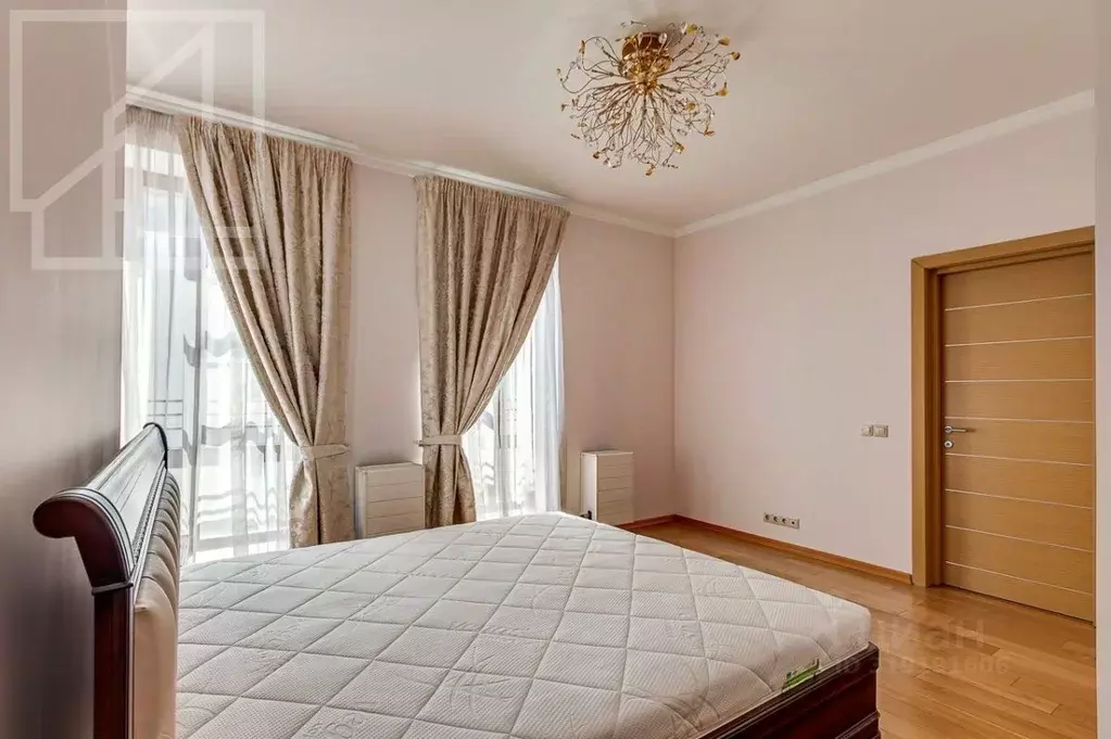 2-к кв. Москва Саввинская наб., 9 (96.0 м) - Фото 0