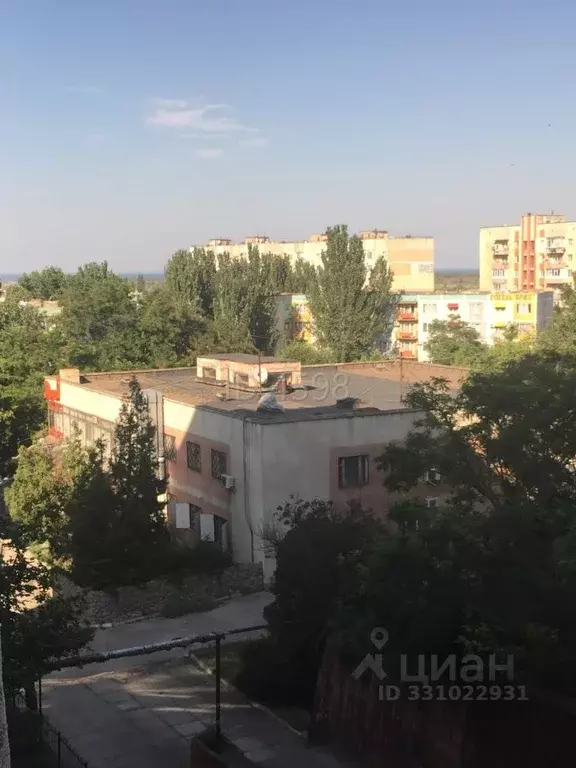 3-к кв. Крым, Щелкино Ленинский район, 49 (70.0 м) - Фото 1